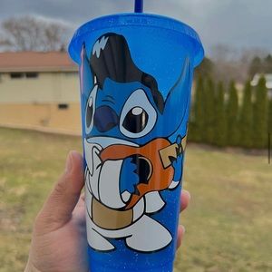 Stitch Elvis💙 tumbler